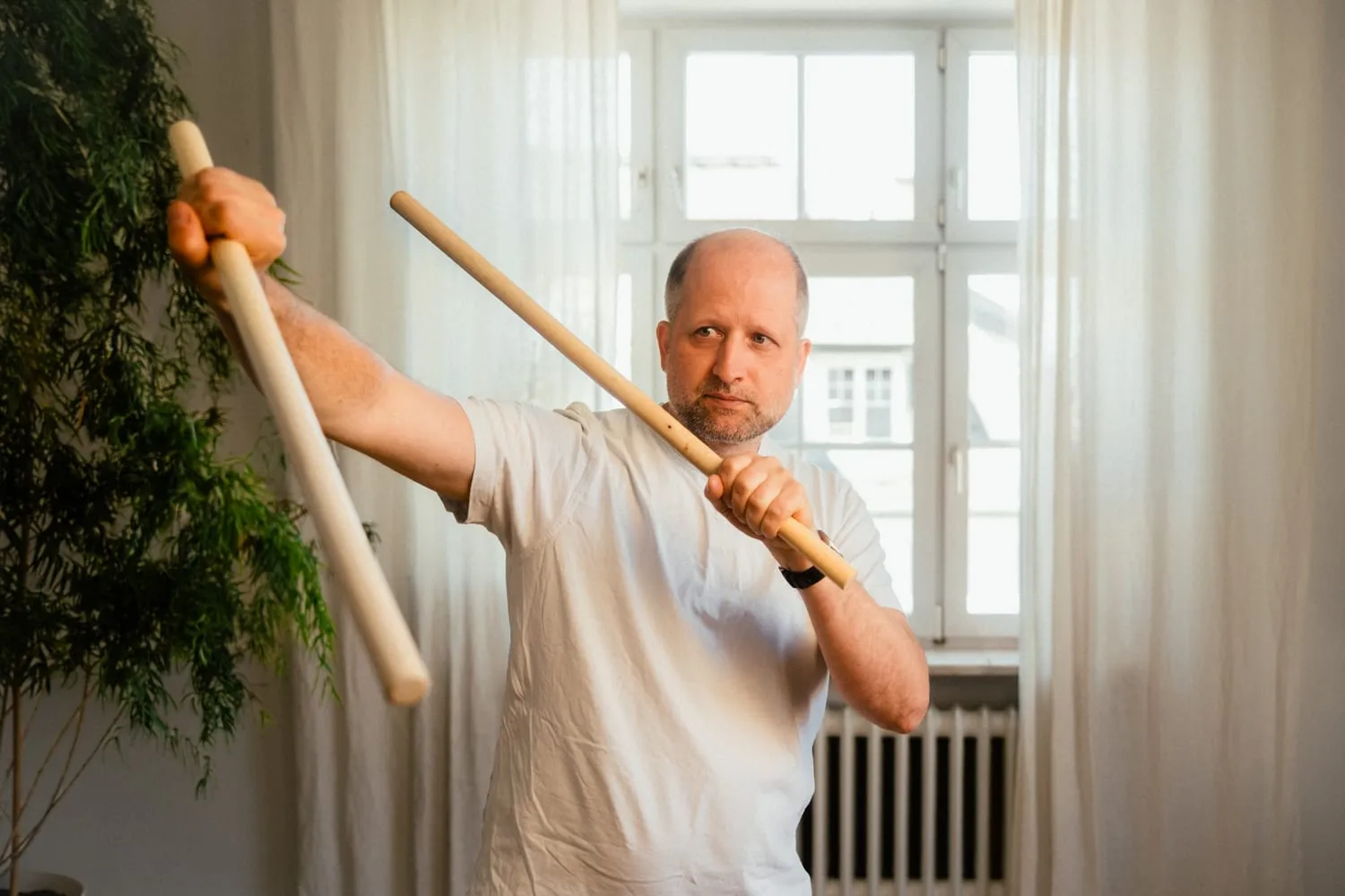 Christian Weidl demonstrating a Wuzu Quan technique in the Munich in-person course